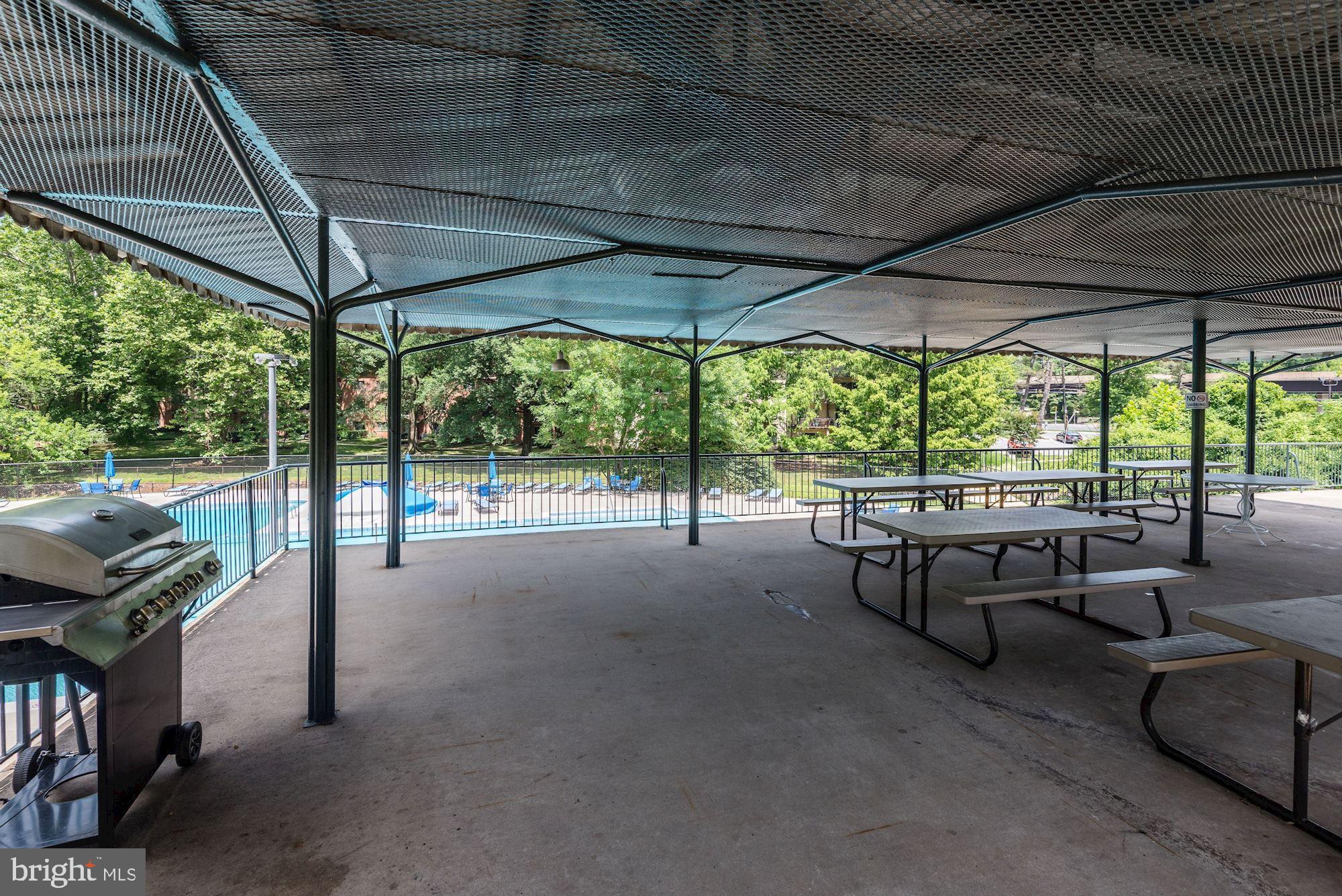 GROSVENOR PARK - Residential Lease