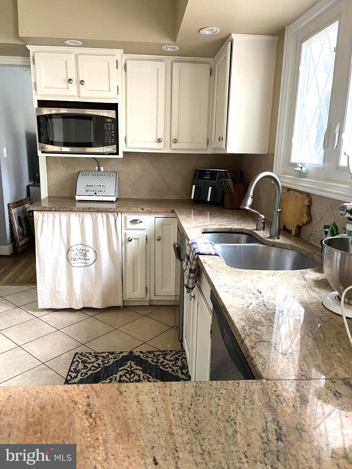 GOSHEN HUNT HILLS - Residential