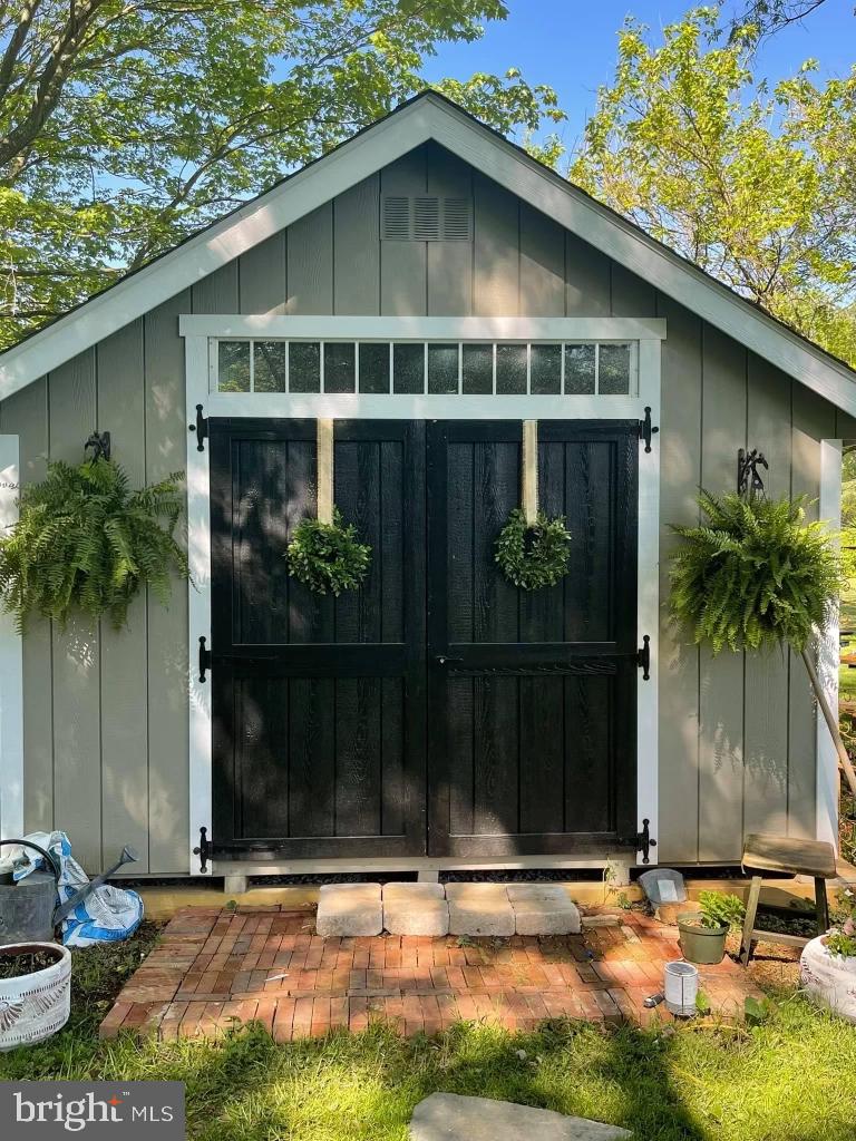 GOSHEN HUNT HILLS - Residential