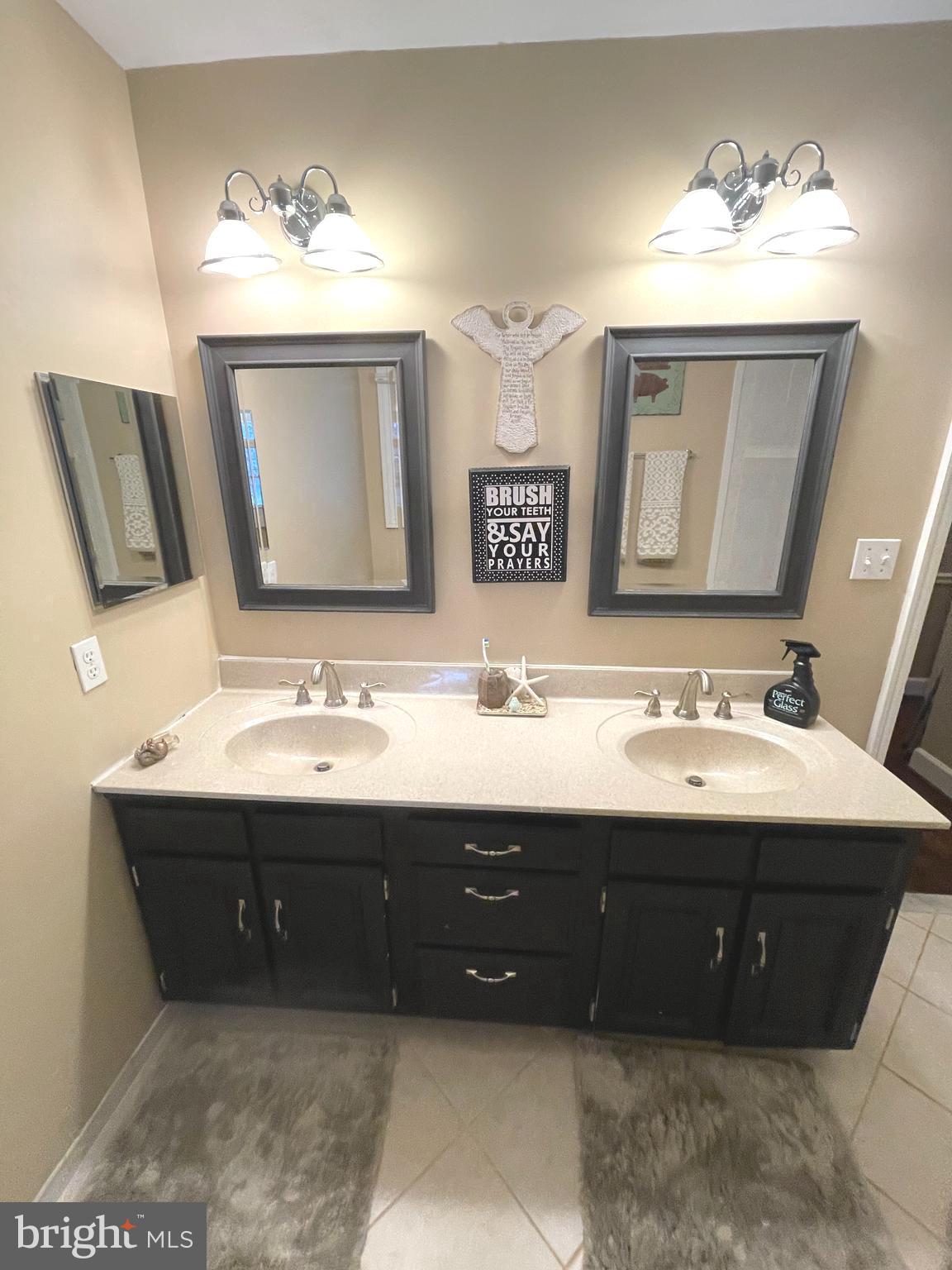 GOSHEN HUNT HILLS - Residential