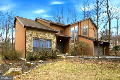 Homes For Sale - 20 Highland Drive<br/> FLEETWOOD, PA 19522