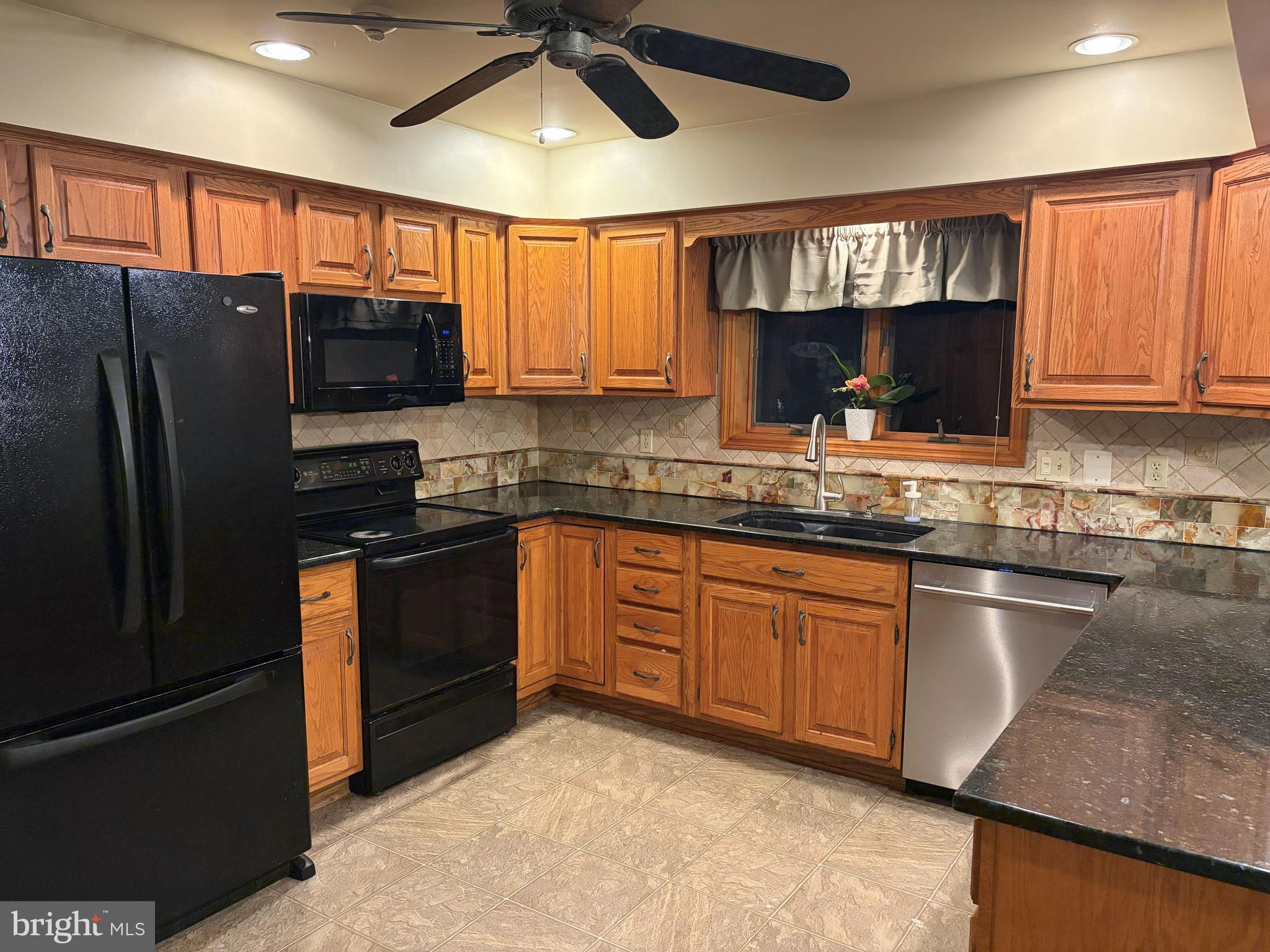 FOREST RIDGE - Residential