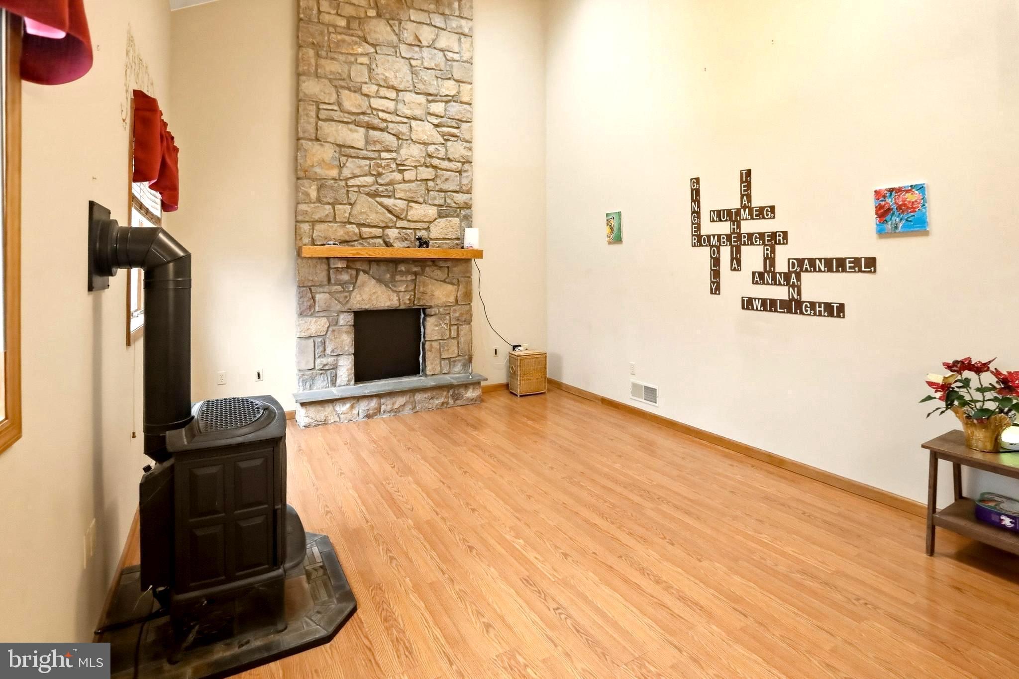 FOREST RIDGE - Residential