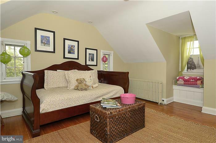 RIDGELEIGH - Residential