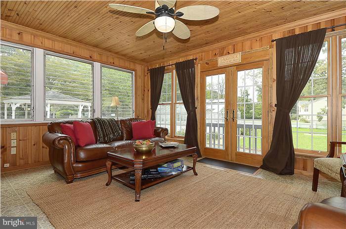 RIDGELEIGH - Residential