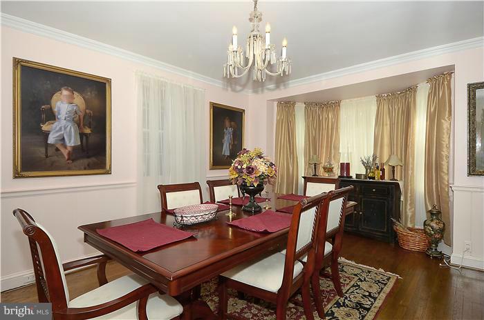 RIDGELEIGH - Residential