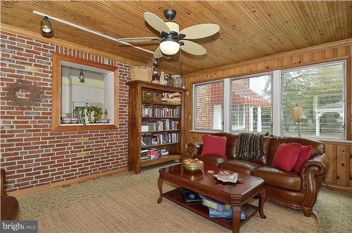 RIDGELEIGH - Residential