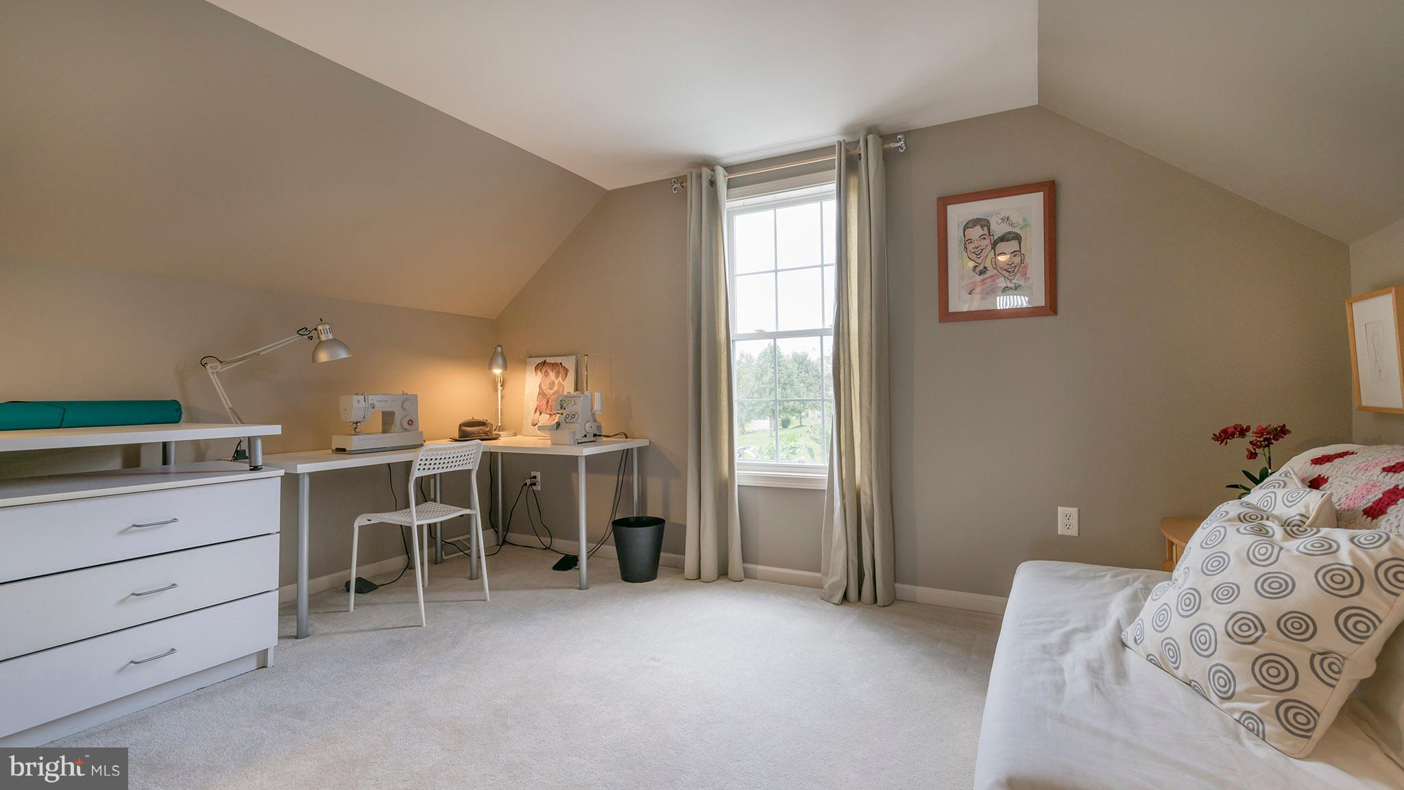 WILLOW CREEK - Residential