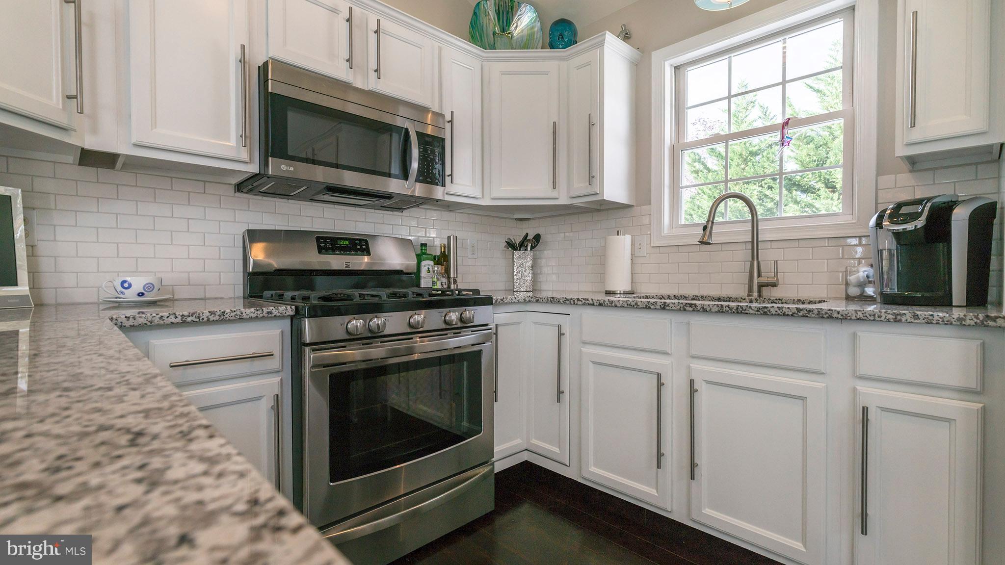 WILLOW CREEK - Residential