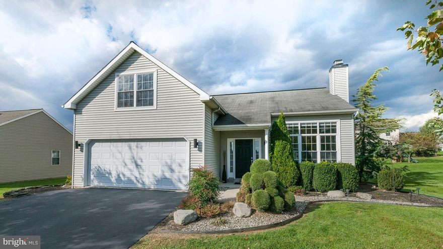 Immaculately kept single home in Willow Creek with a contemporary flair and loads of upgrades. Open floor plan with vaulted ceiling and tons of natural light. Gleaming white kitchen with granite, subway tile backsplash and stainless steel appliances, that are staying with the home. All updated fixtures and faucets throughout. 1st floor master suite with full bathroom with double sinks, oversized shower, and walk-in closet. Great room in the finished lower level with pool table/ game area, full wet bar with a glass top and TV area. Retreat to your private backyard oasis with an in-ground pool, stamped concrete patio, trex deck area for lounging and fire pit. This home is perfect for entertaining.