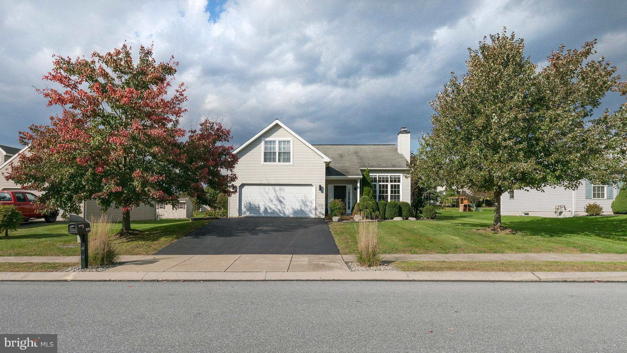 WILLOW CREEK - Residential