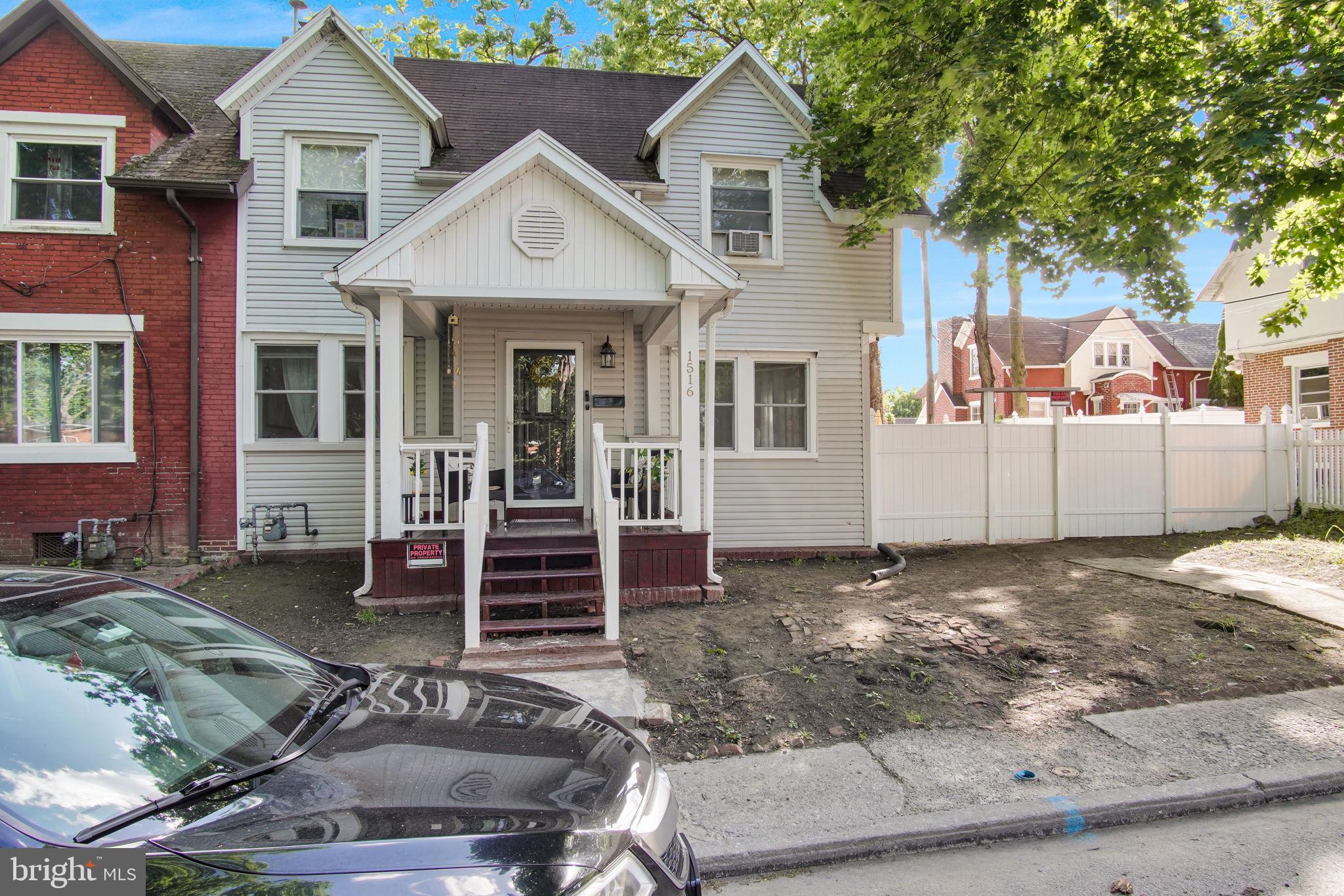1516 S 12TH STREET