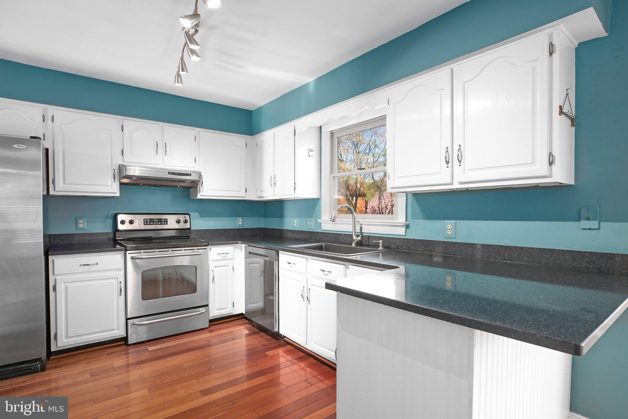 BEAUCLAIRE PLANTATION - Residential