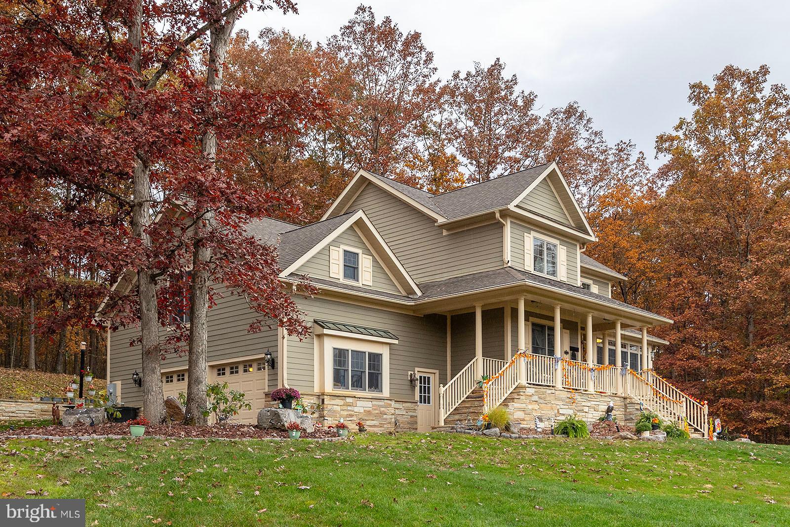 LAKEWOOD - Residential