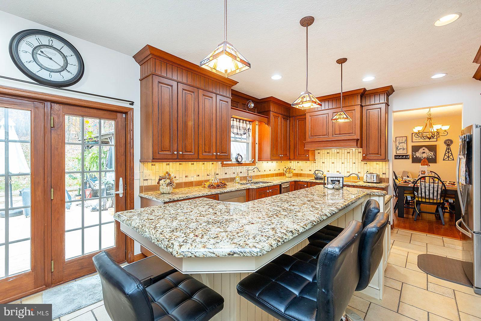 LAKEWOOD - Residential