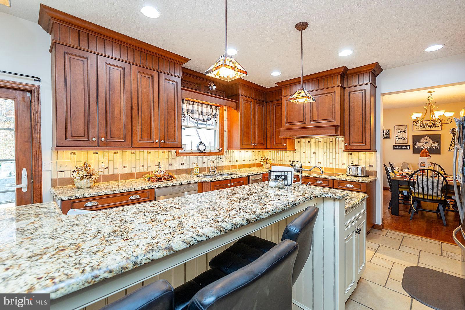 LAKEWOOD - Residential