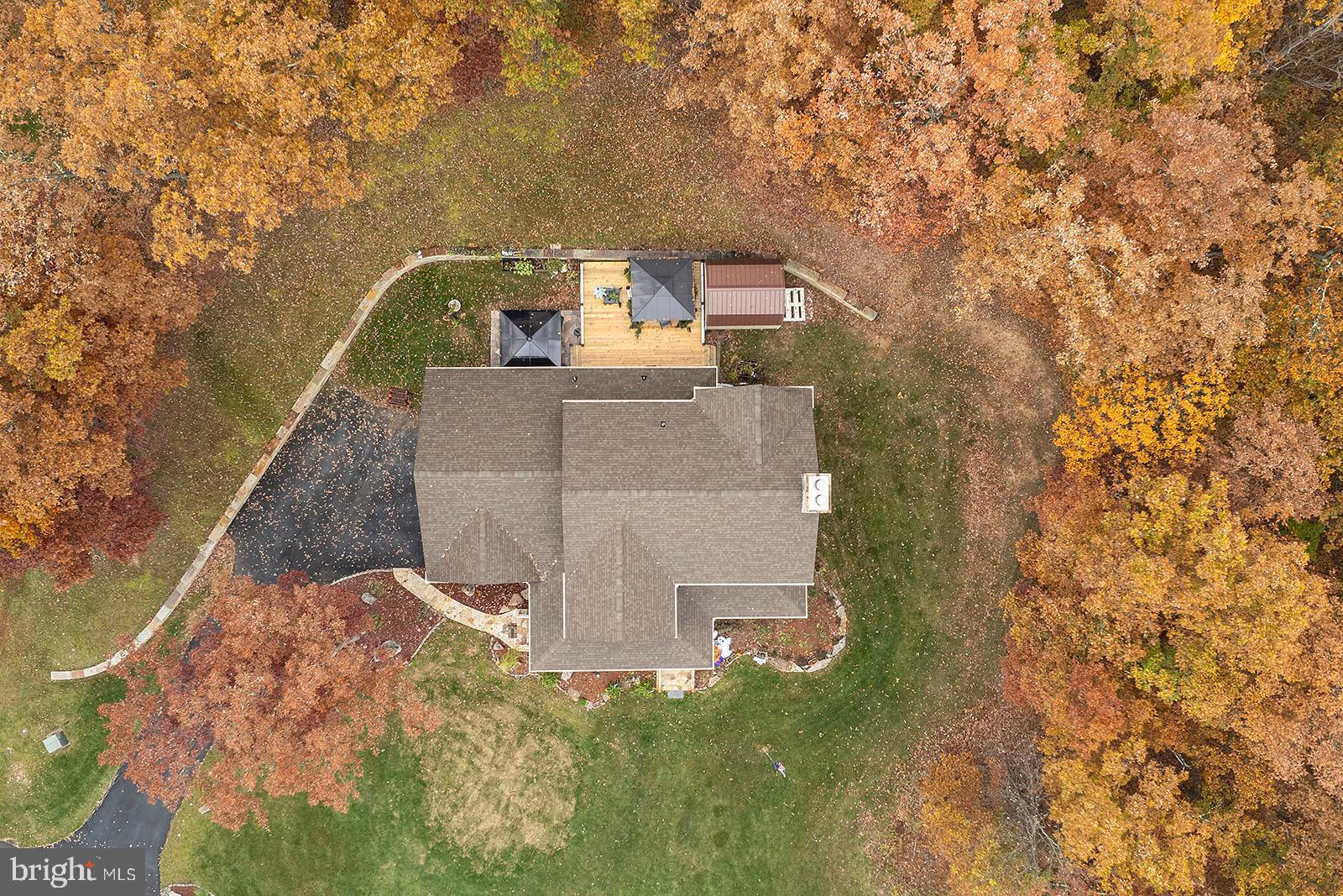 LAKEWOOD - Residential