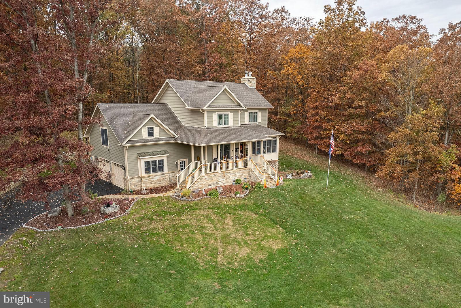 LAKEWOOD - Residential