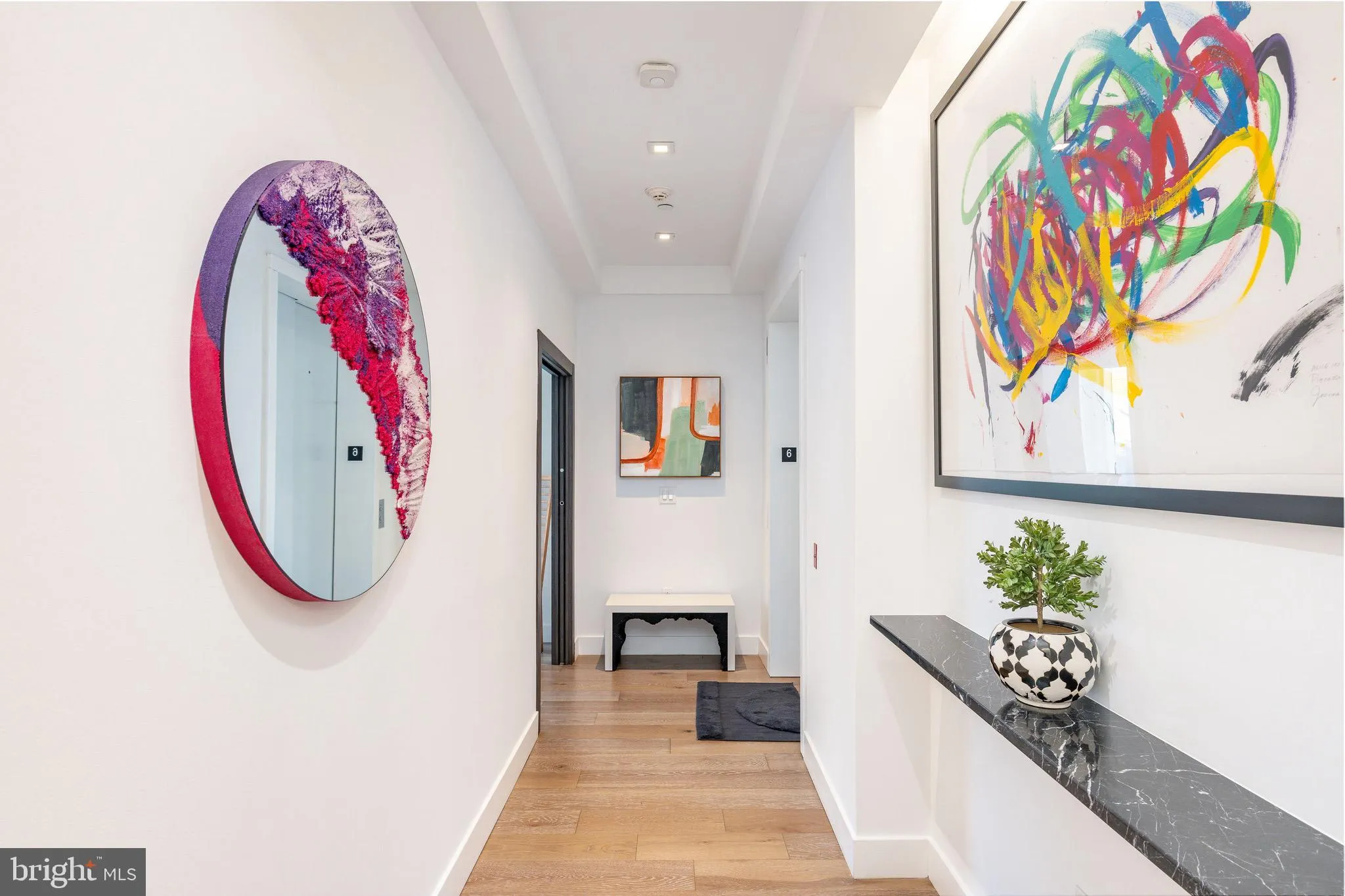 Philadelphia, Pennsylvania 19103, United States, 4 Bedrooms Bedrooms, ,5 BathroomsBathrooms,Residential,Pending,42279