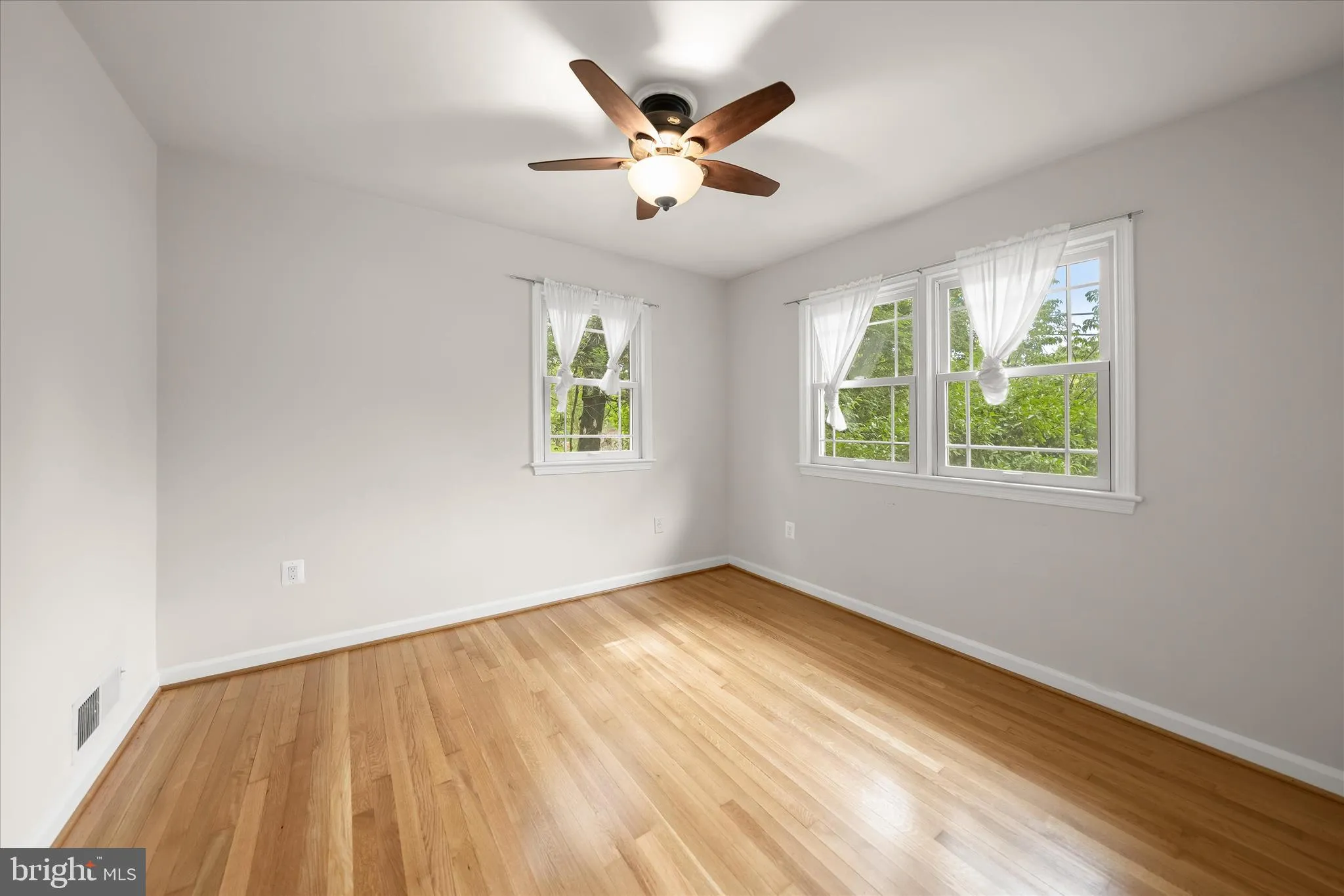 Additional image 39 of 877 N Nottingham Street N, Arlington, VA 22205