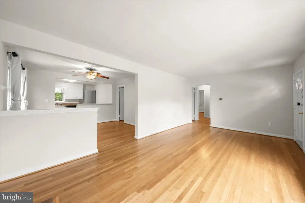 Additional image 5 of 877 N Nottingham Street N, Arlington, VA 22205