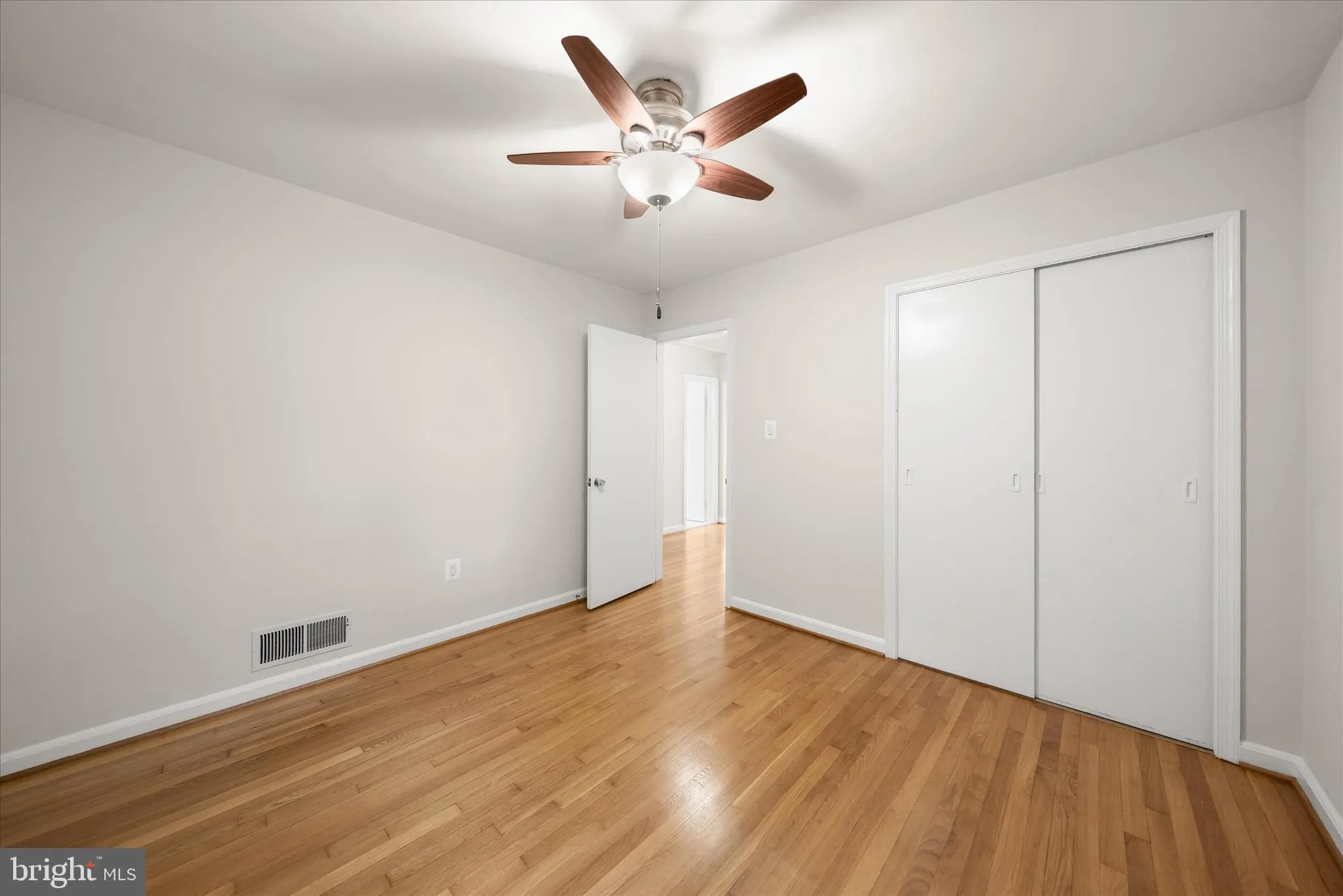 Additional image 38 of 877 N Nottingham Street N, Arlington, VA 22205