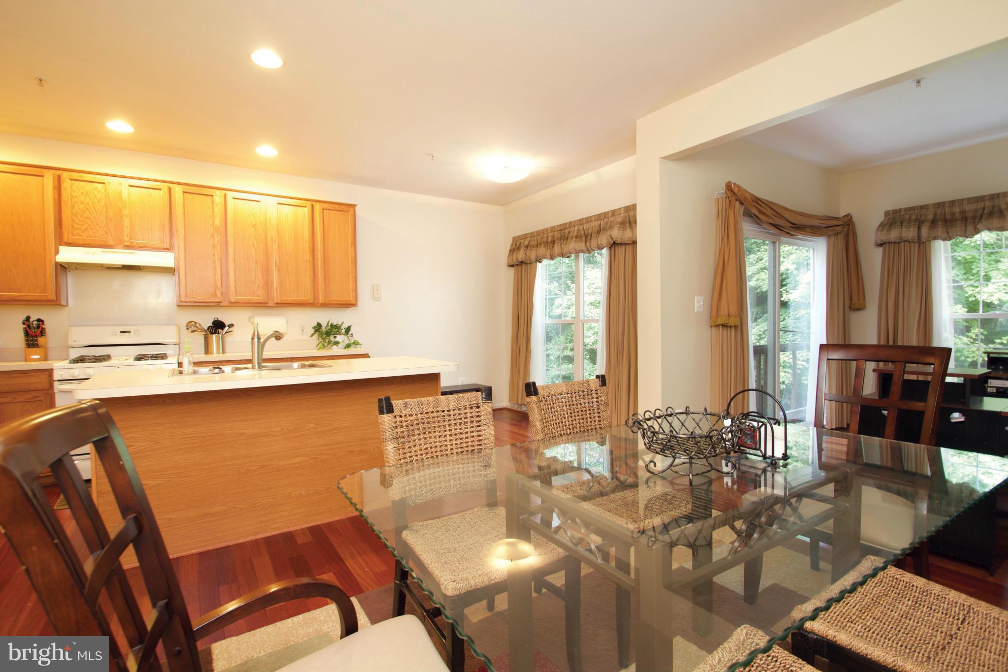 HOYLES MILL VILLAGE - Residential