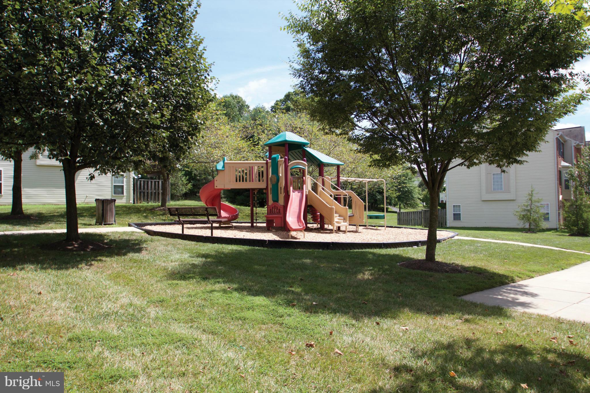 HOYLES MILL VILLAGE - Residential