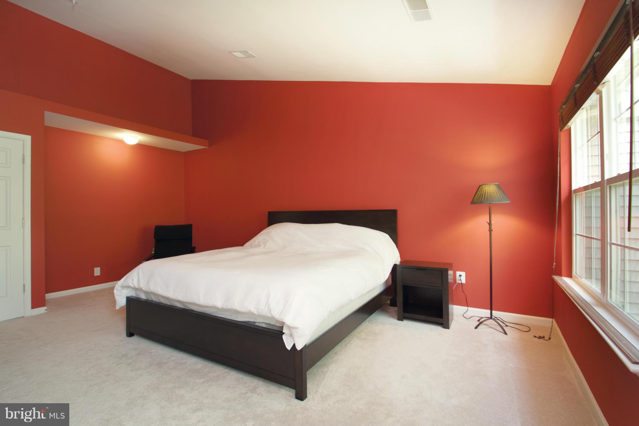 HOYLES MILL VILLAGE - Residential