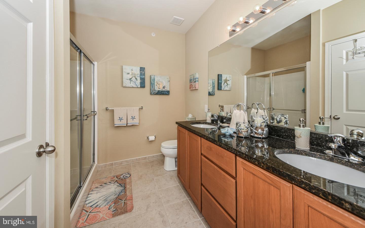 THE ENCLAVE - Residential