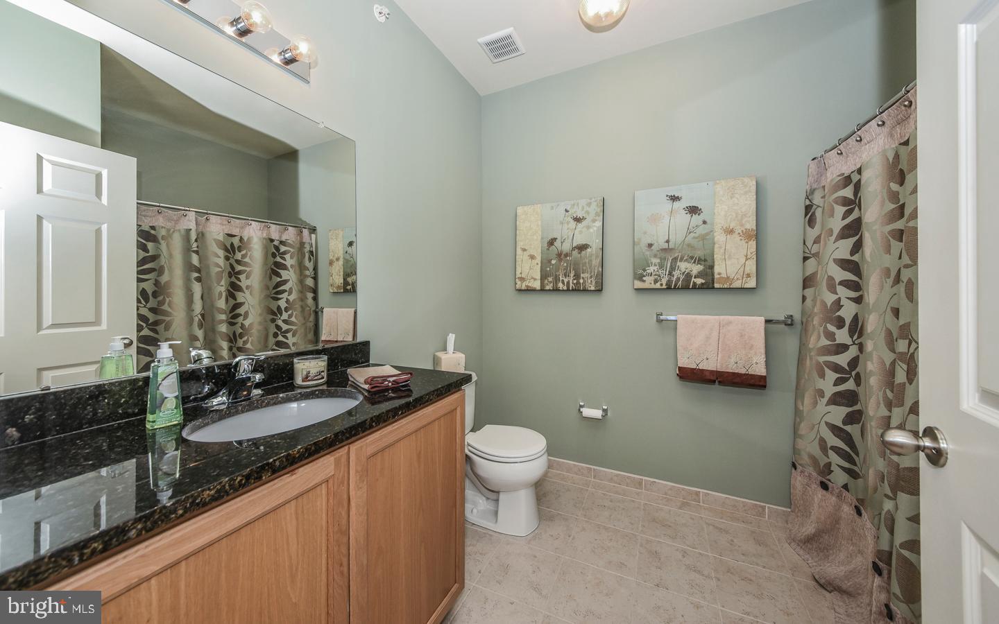 THE ENCLAVE - Residential