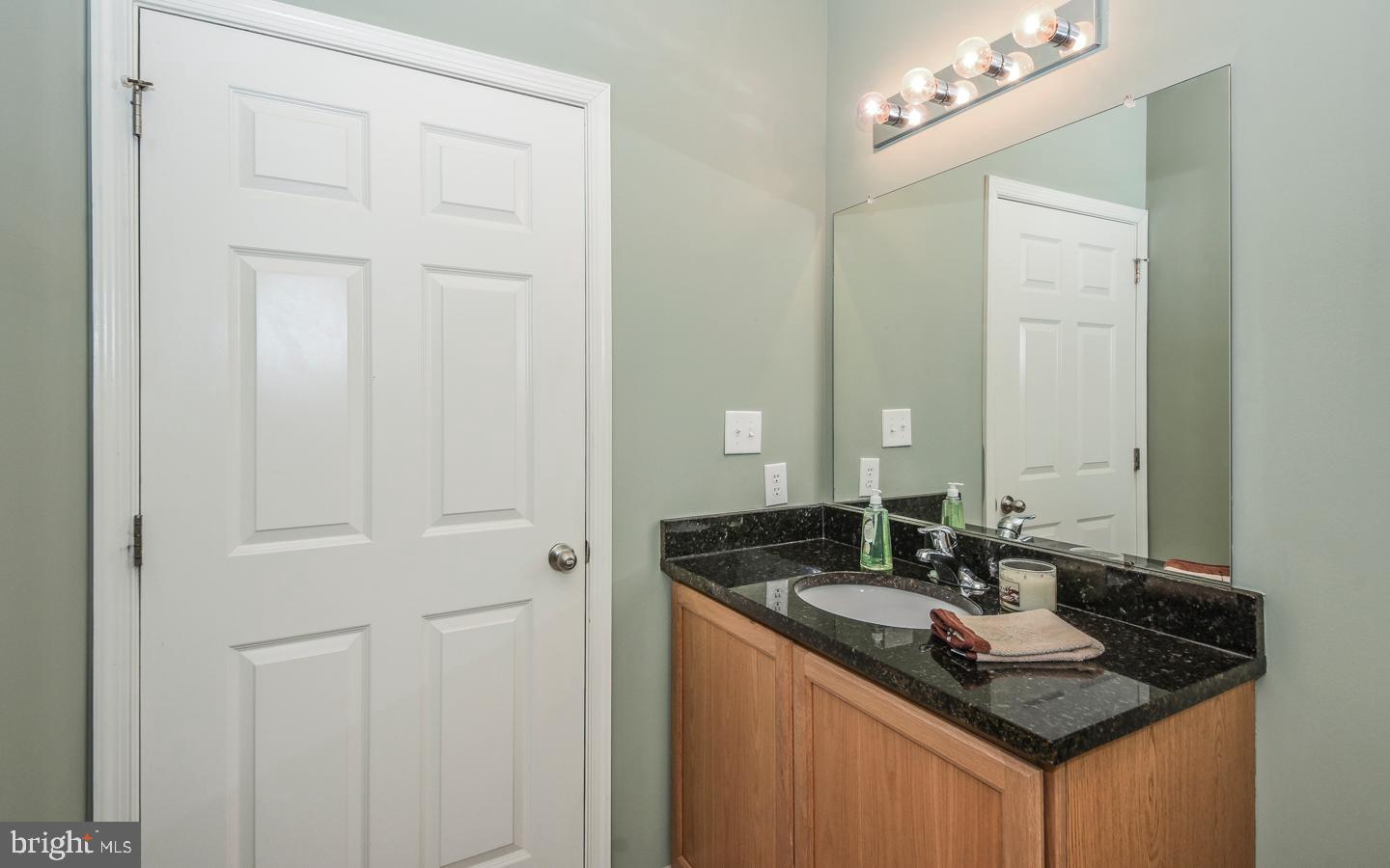 THE ENCLAVE - Residential