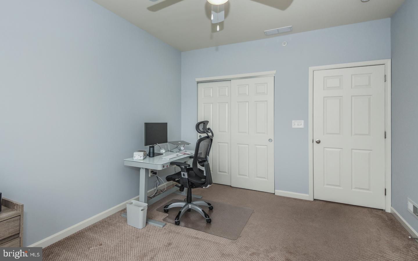 THE ENCLAVE - Residential