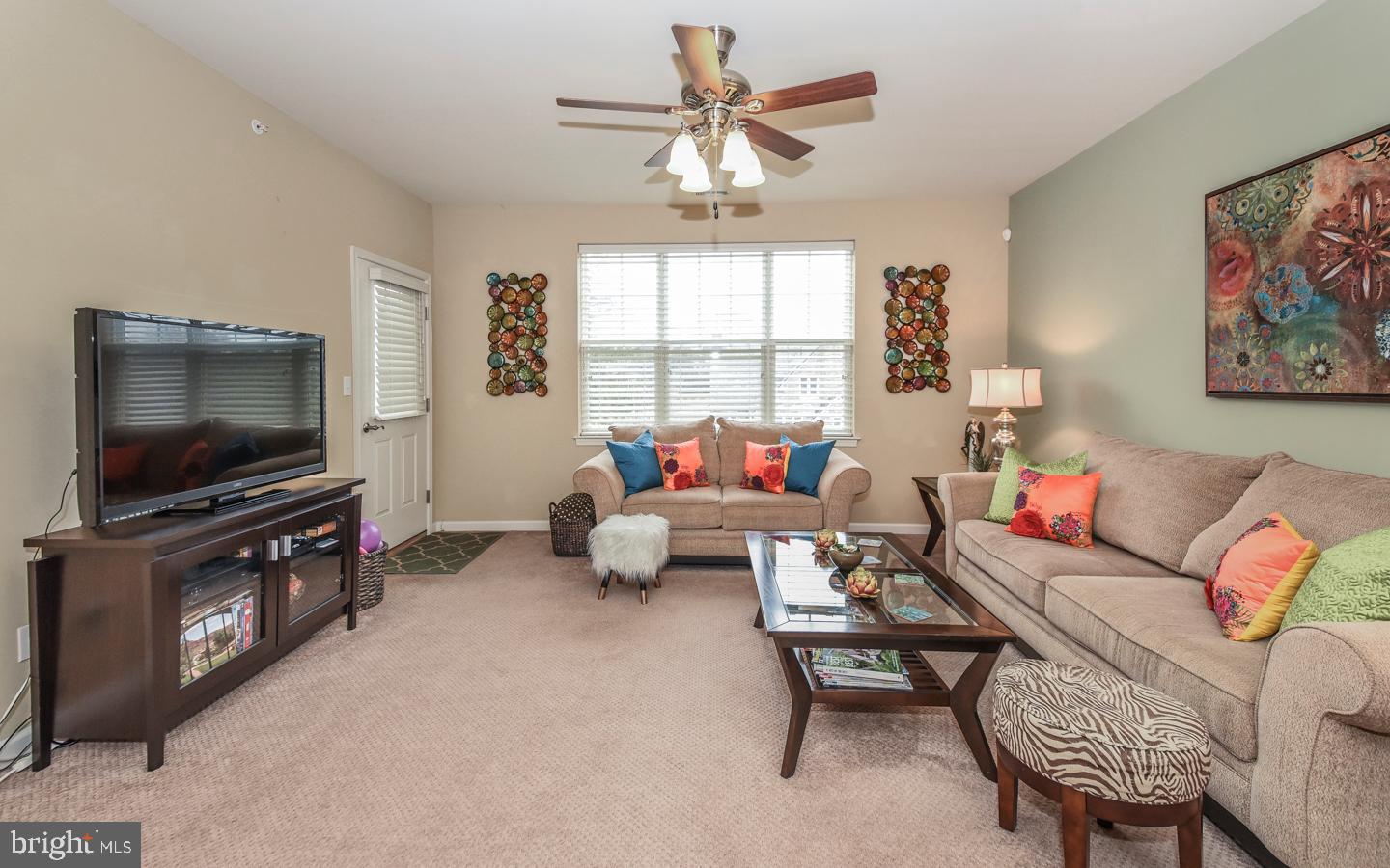 THE ENCLAVE - Residential