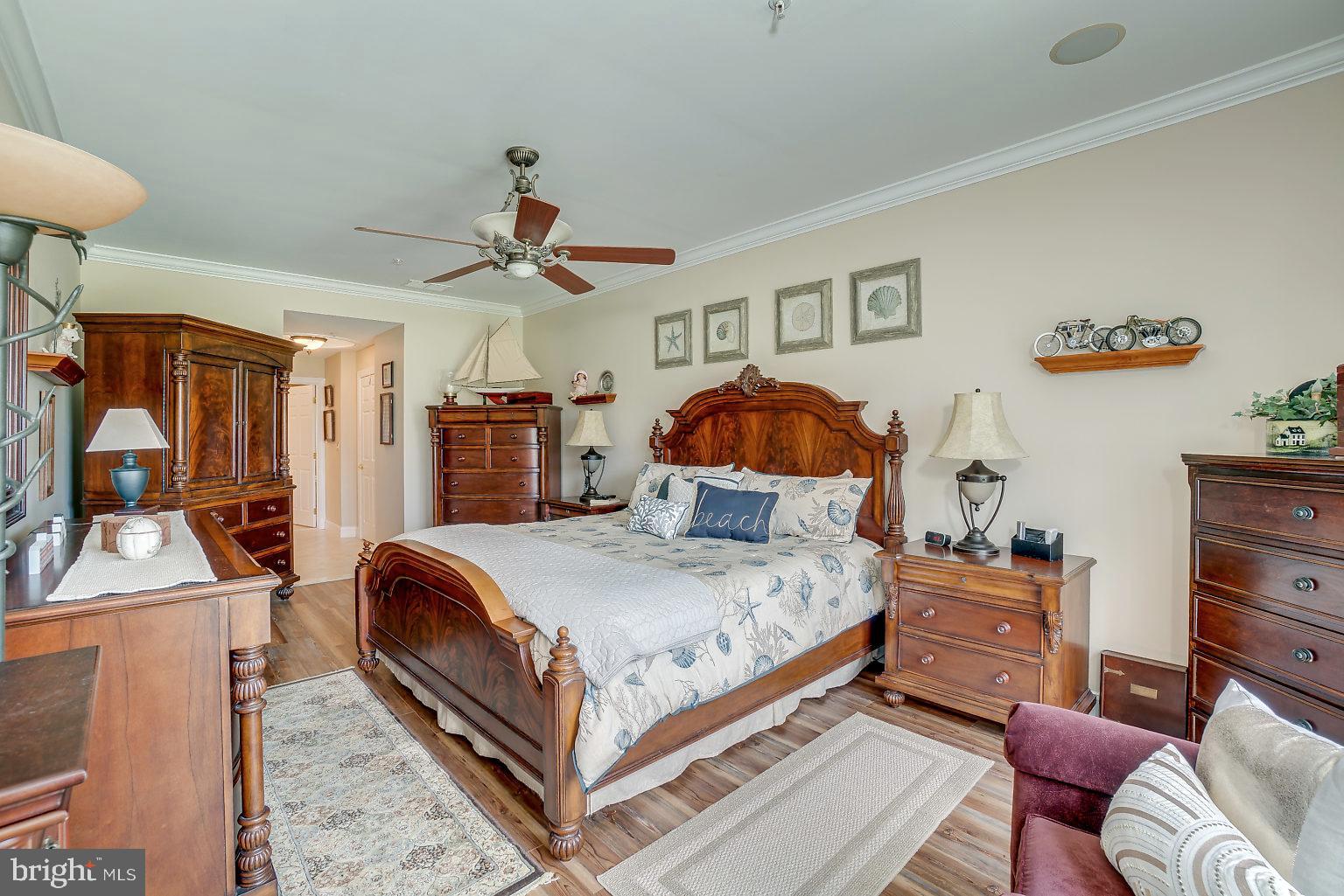 WATERS EDGE - Residential