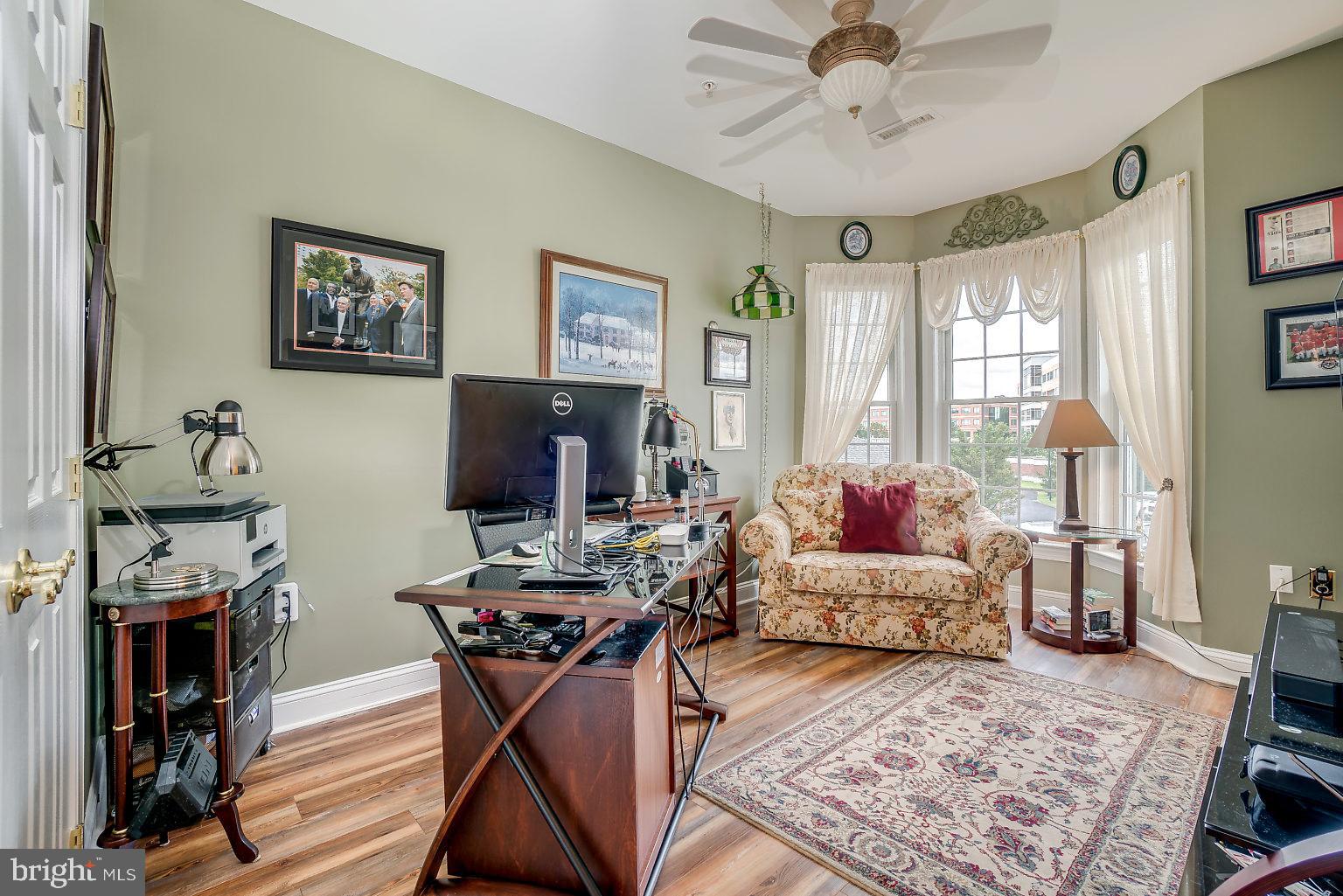 WATERS EDGE - Residential