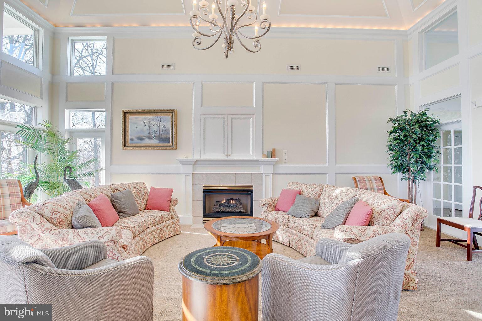 WATERS EDGE - Residential