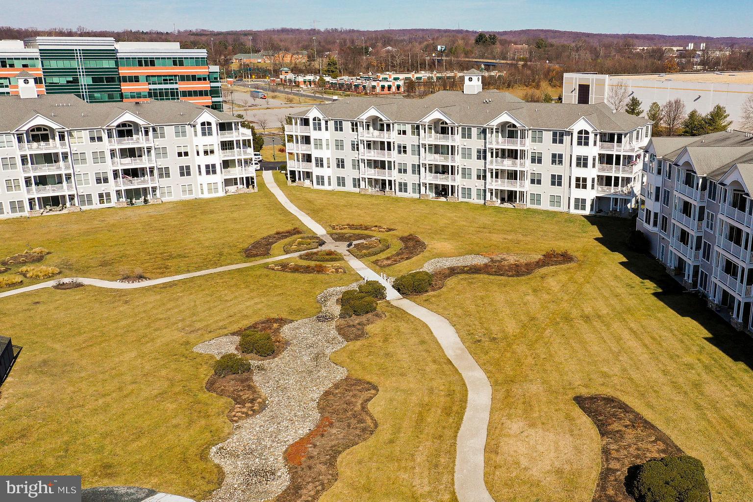 WATERS EDGE - Residential