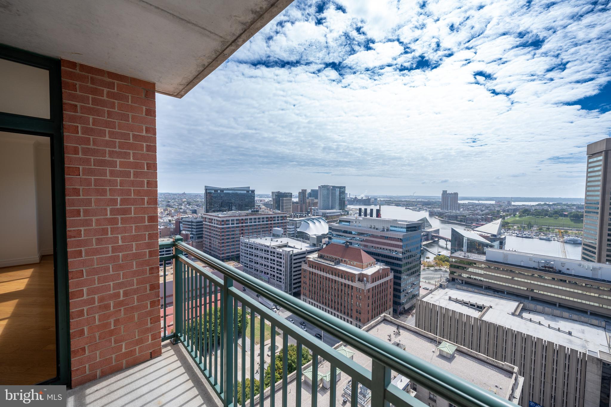 INNER HARBOR - Residential Lease