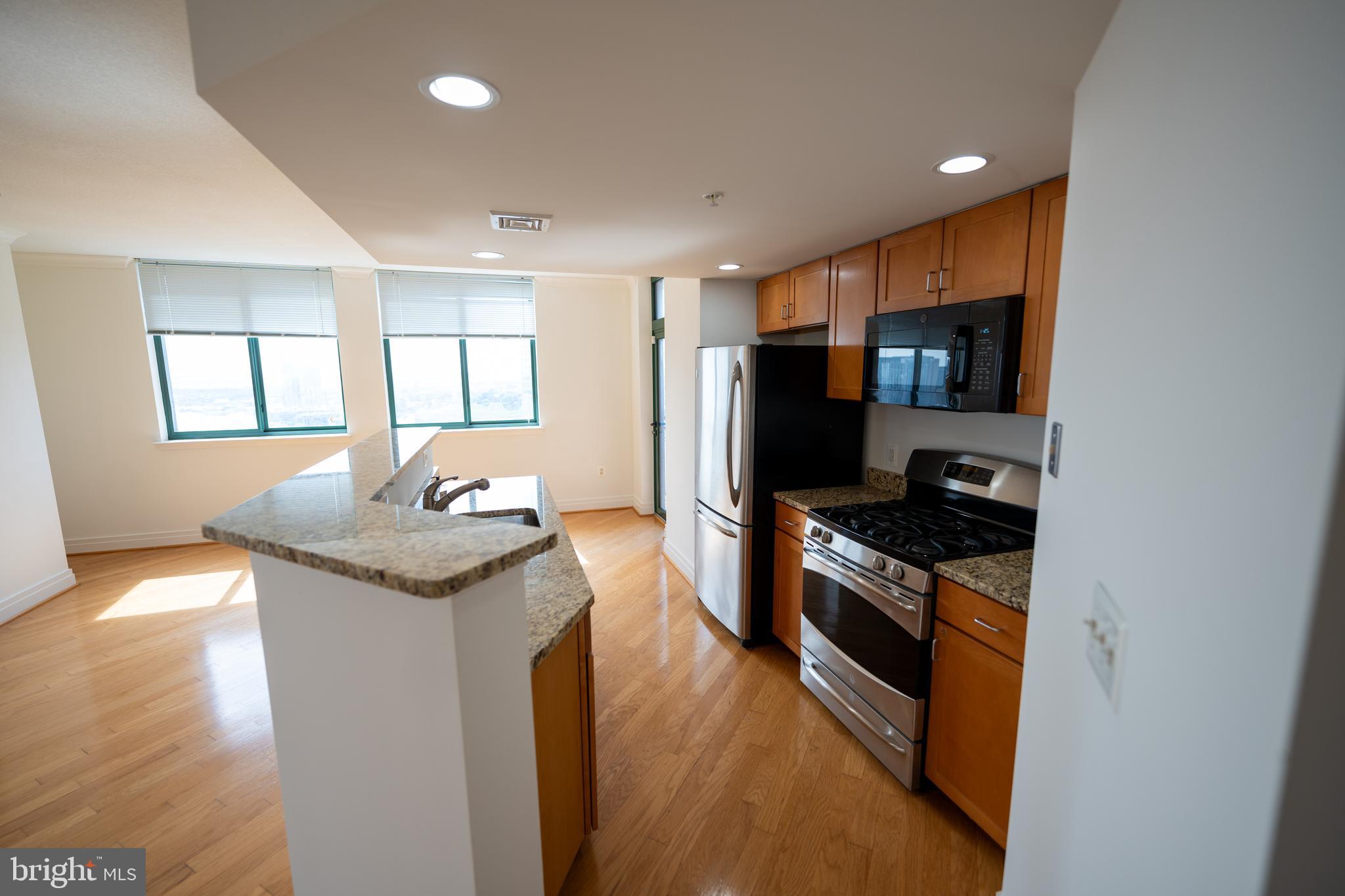 INNER HARBOR - Residential Lease