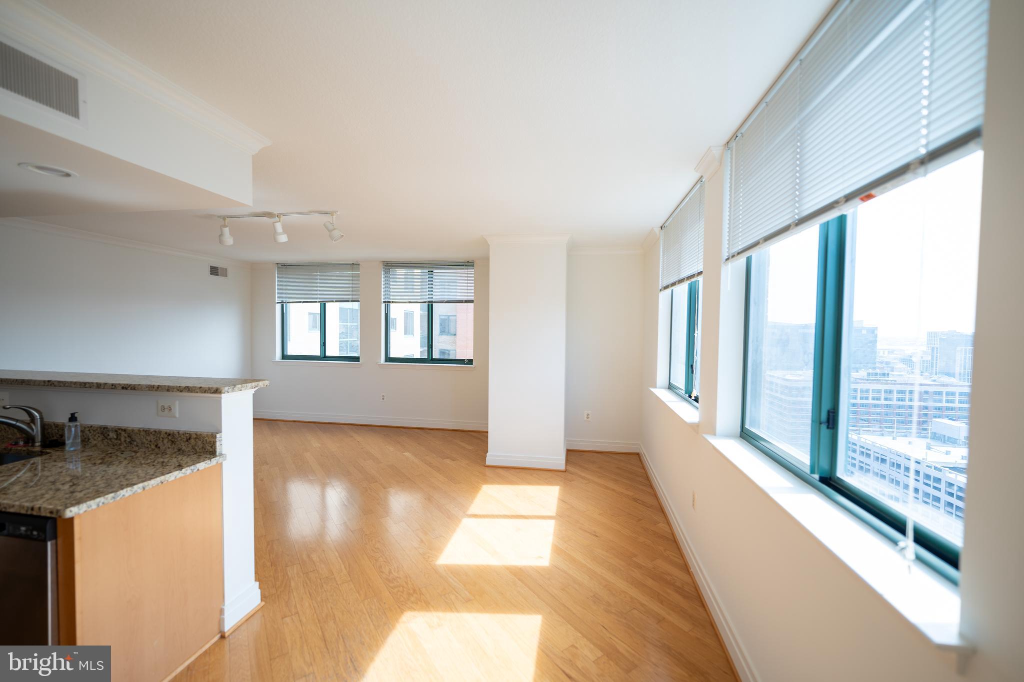 INNER HARBOR - Residential Lease