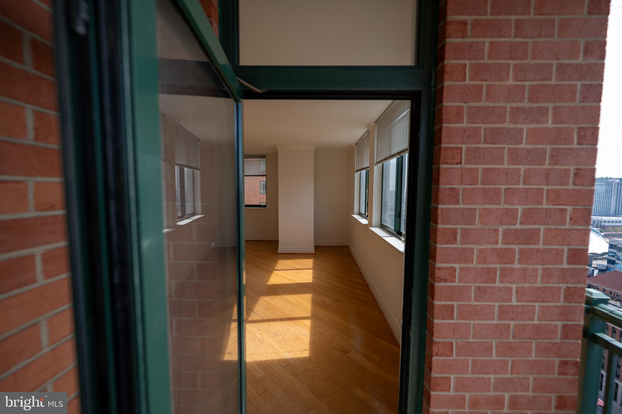 INNER HARBOR - Residential Lease