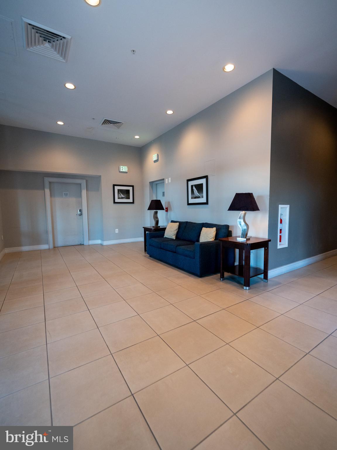 INNER HARBOR - Residential Lease