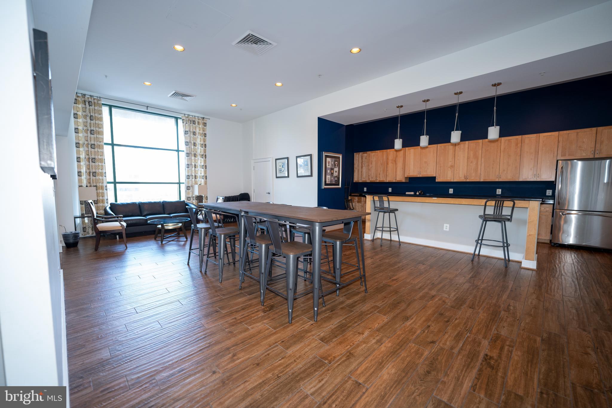 INNER HARBOR - Residential Lease