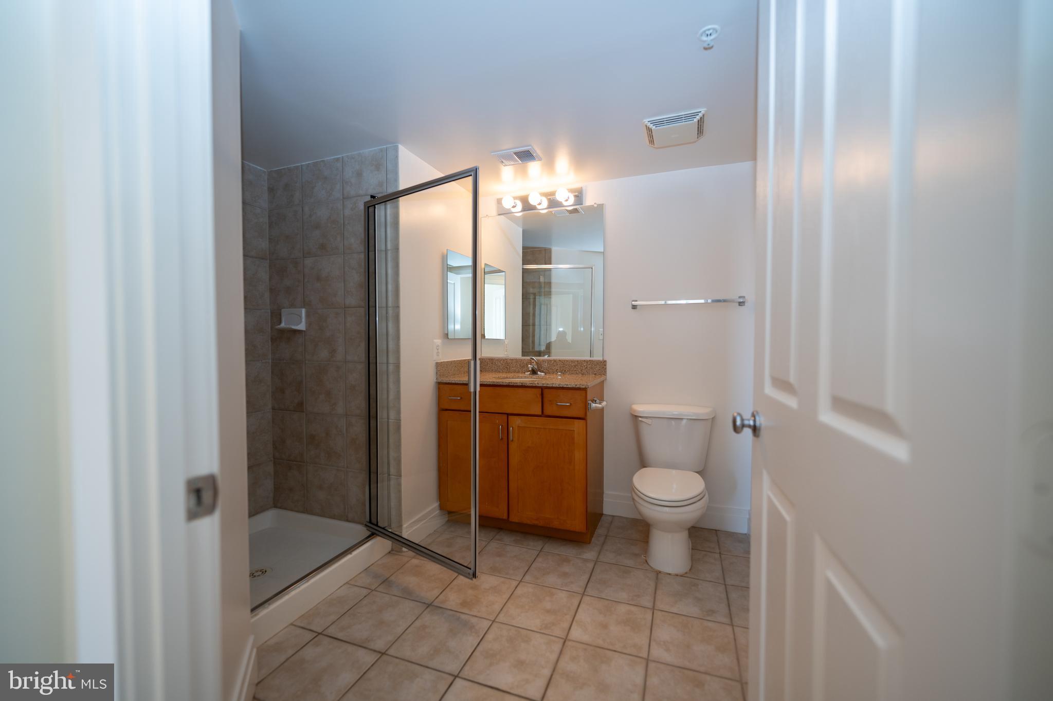 INNER HARBOR - Residential Lease