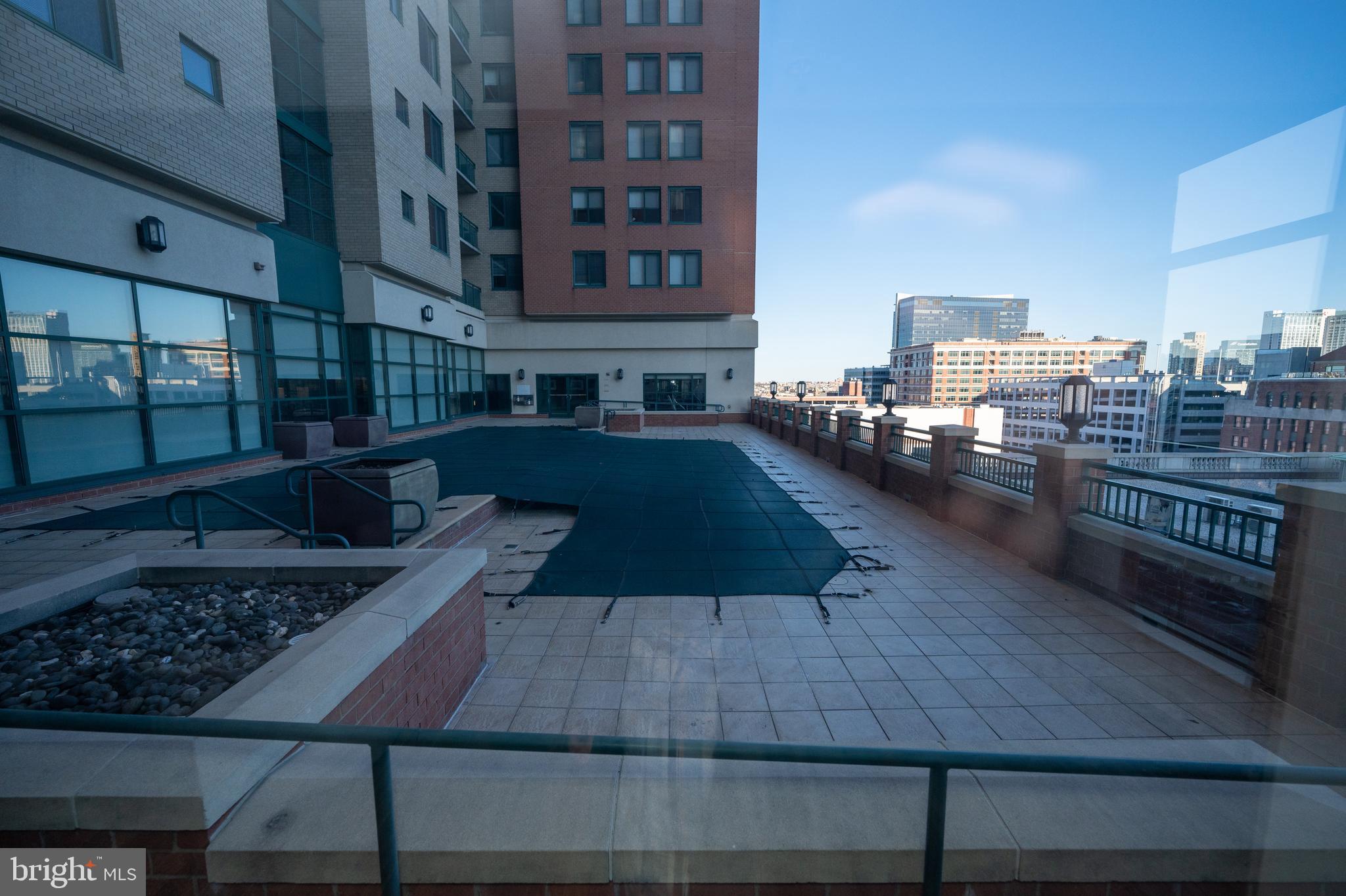 INNER HARBOR - Residential Lease