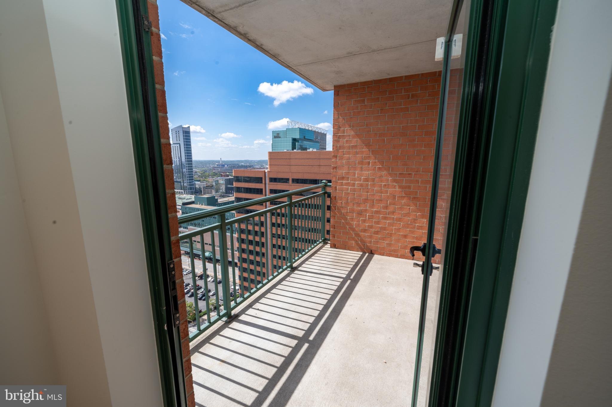 INNER HARBOR - Residential Lease