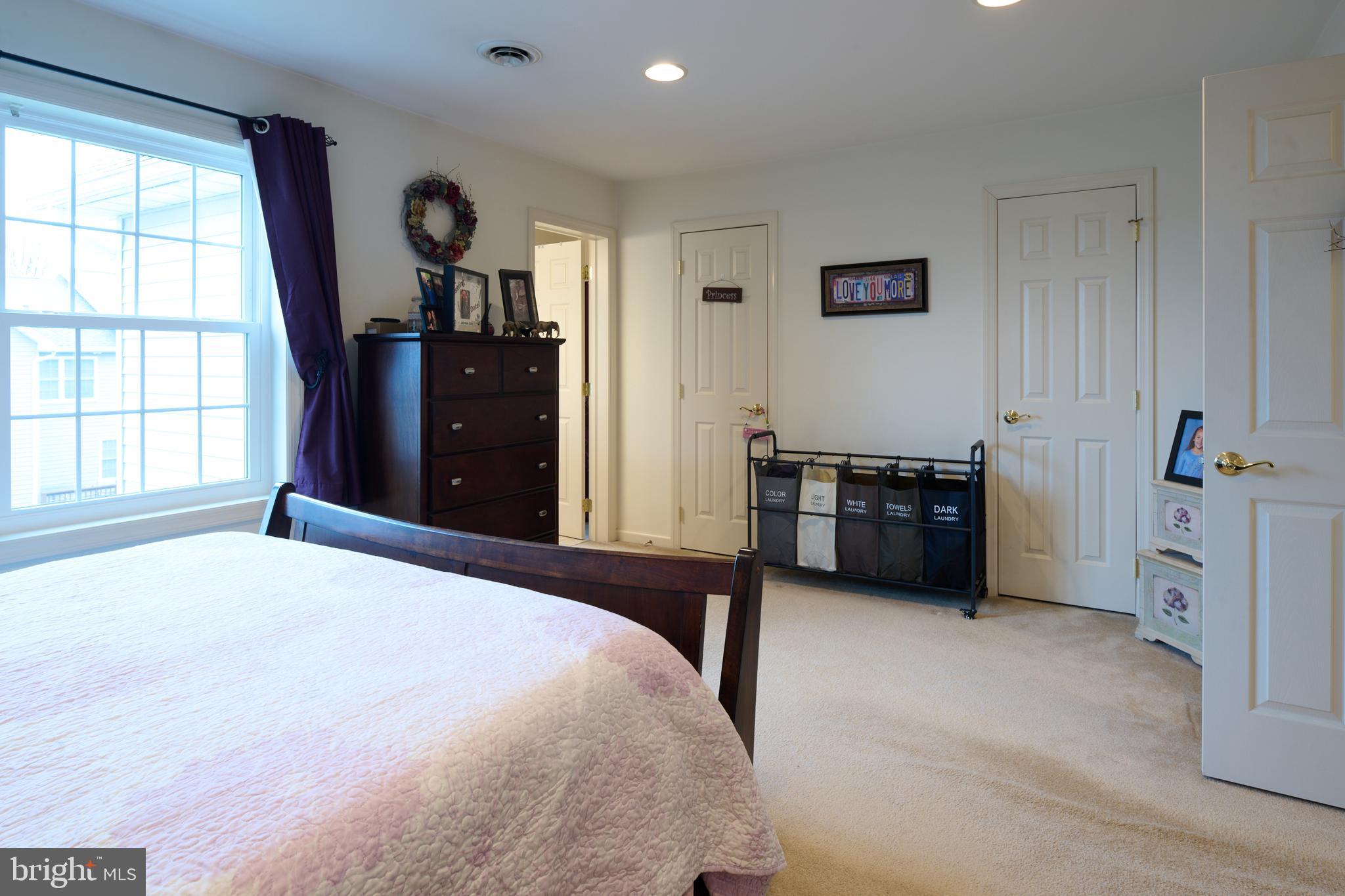 INDEPENDENCE PLACE - Residential