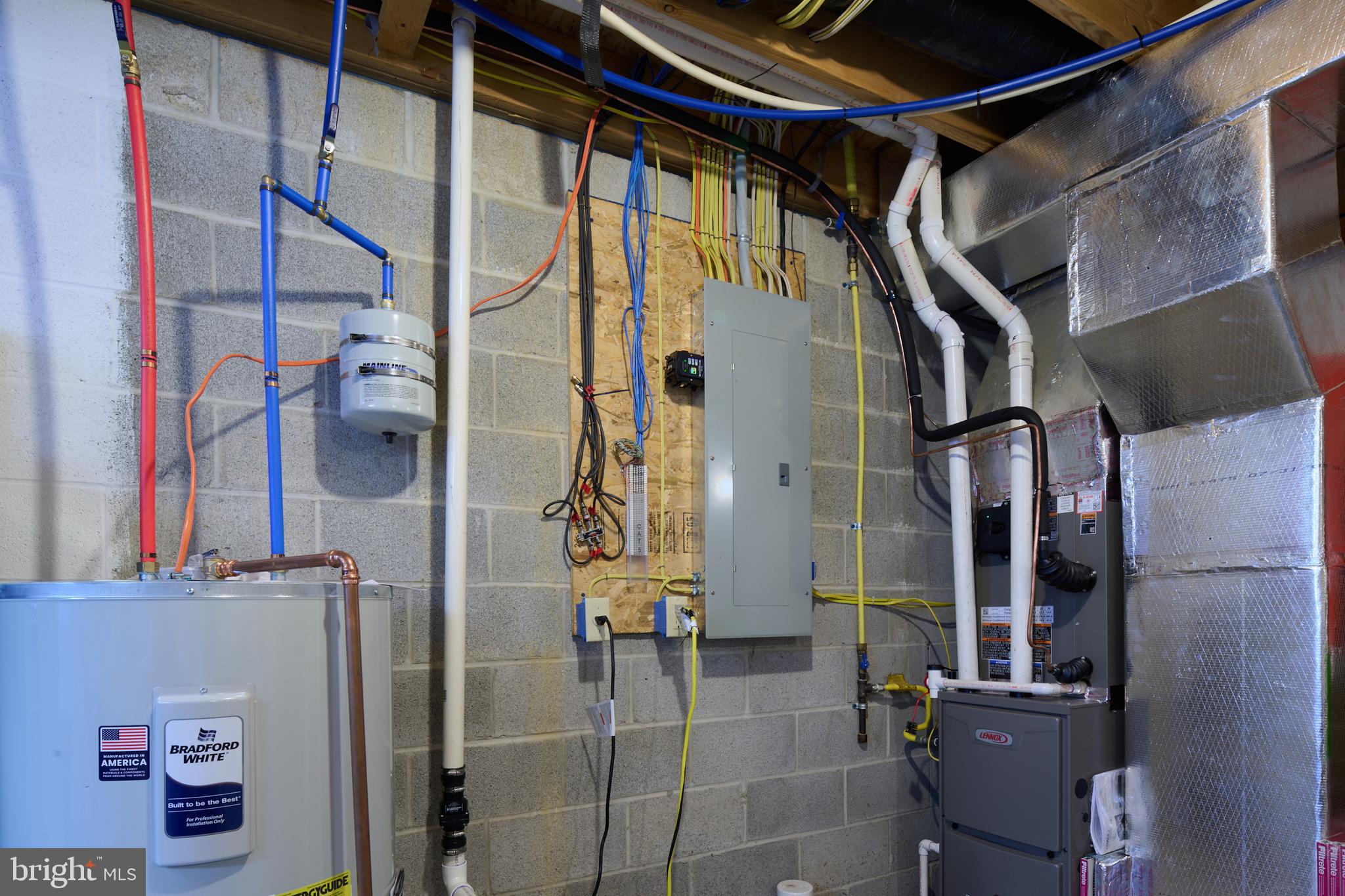 INDEPENDENCE PLACE - Residential