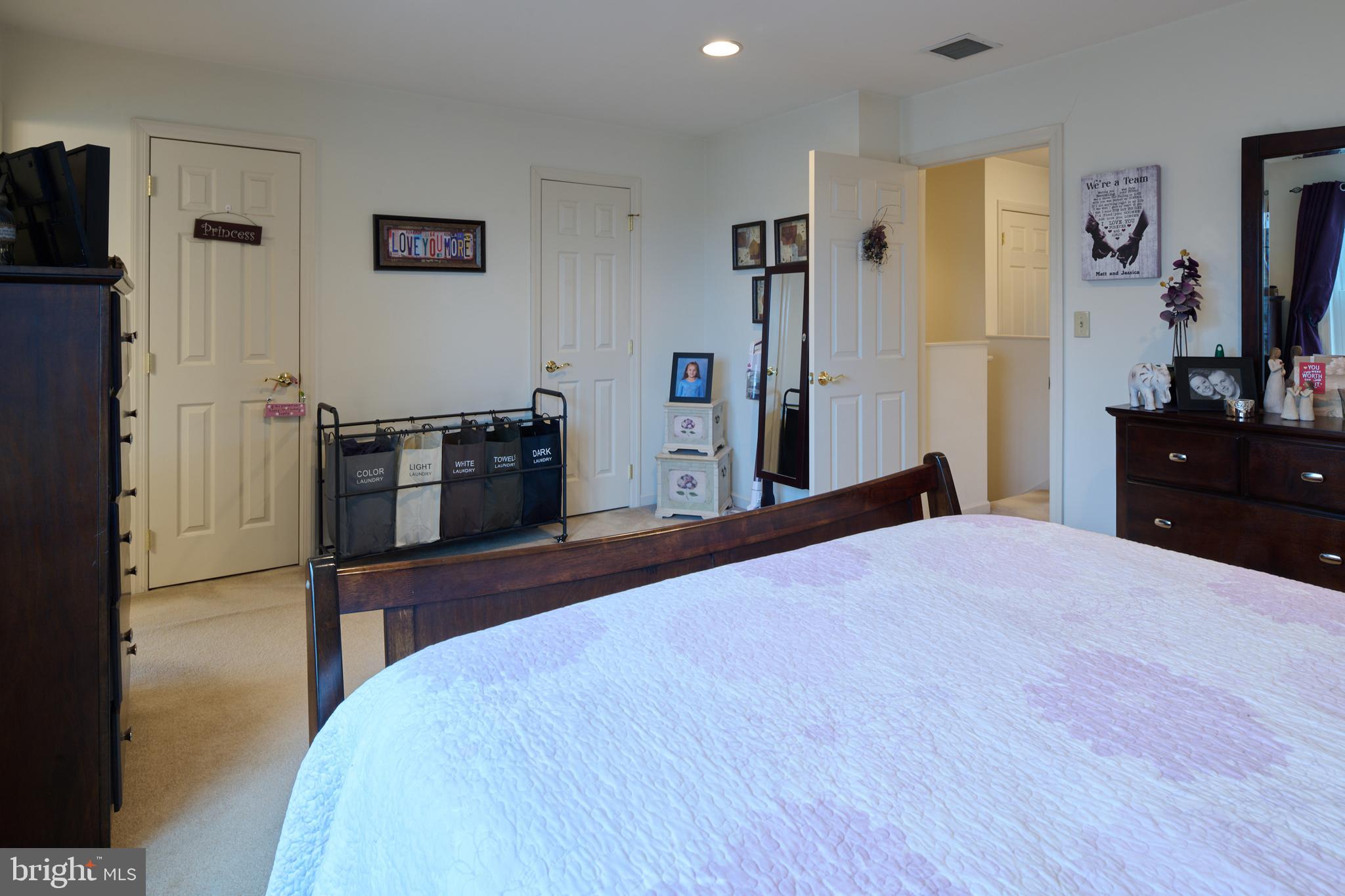 INDEPENDENCE PLACE - Residential